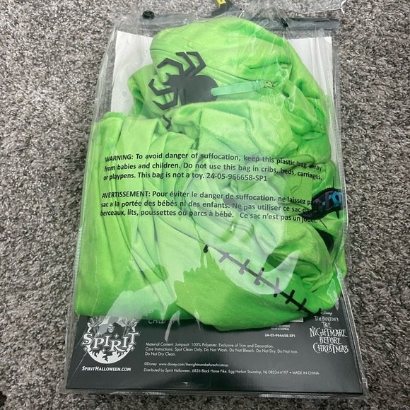 NWT Kids Oogie Boogie Costume.  Never worn. Size medium - Picture 4 of 4